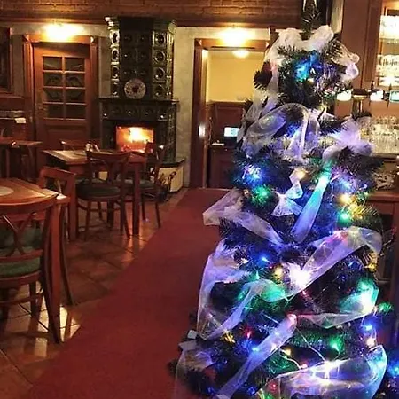 Malá Svatá Hora - Penzion&restaurace * Mníšek pod Brdy