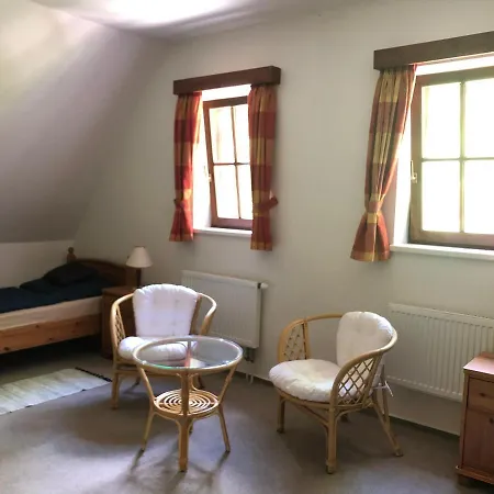 Mala Svata Hora - & Restaurace * Mníšek pod Brdy