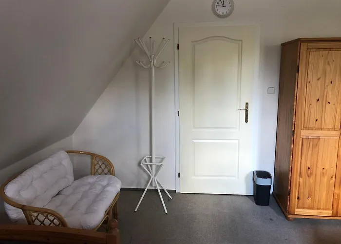 Mala Svata Hora - & Restaurace Mníšek pod Brdy